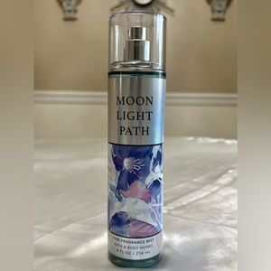 Bath and Body Works (Moonlight Path)
